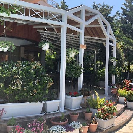 Jb Hotel Σαράντα Εξωτερικό φωτογραφία