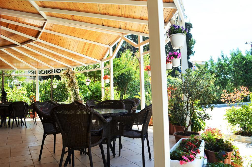 Jb Hotel Σαράντα Εξωτερικό φωτογραφία